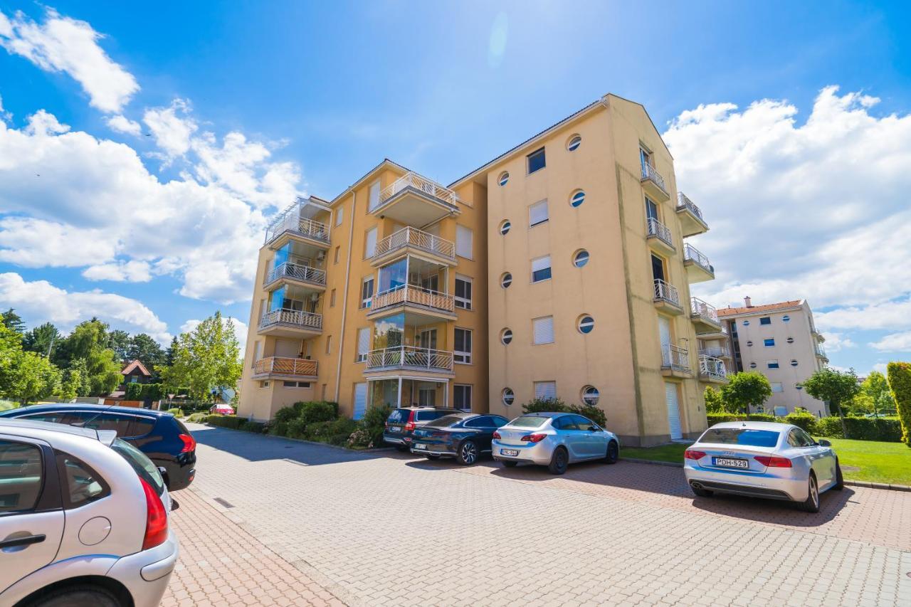 Myflat All-Season Apartment Siofok Exterior photo