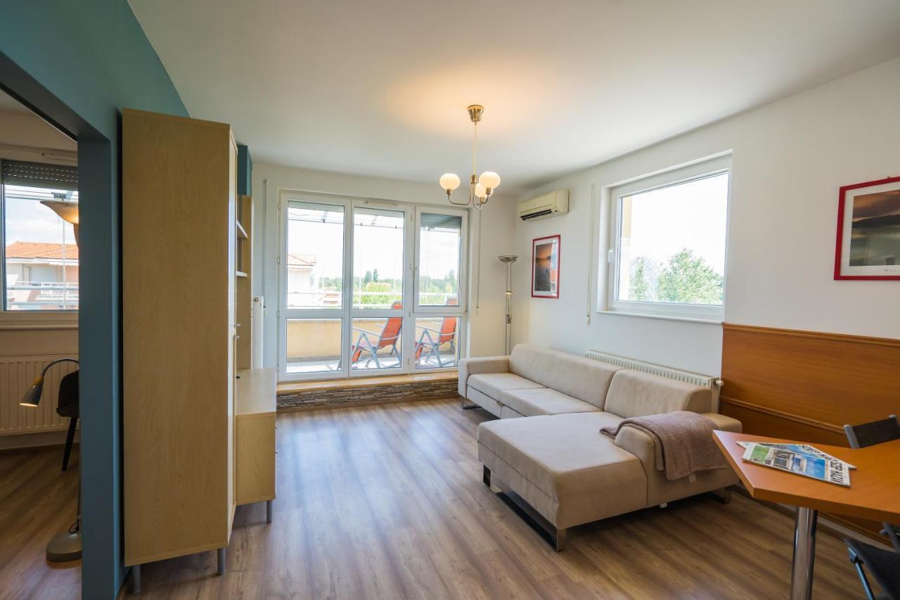 Myflat All-Season Apartment Siofok Exterior photo